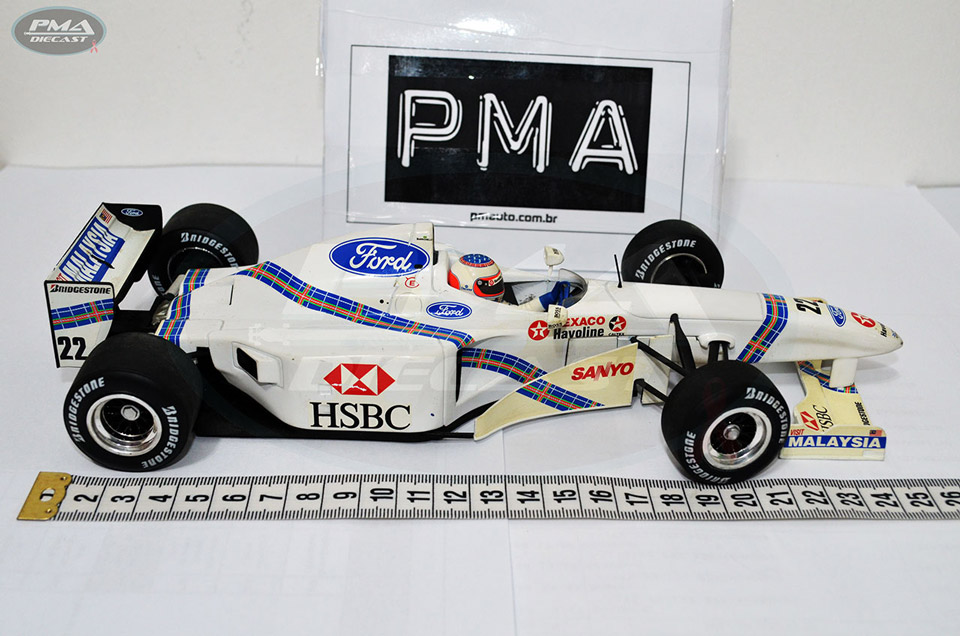 RUBENS BARRICHELLO 1997 STEWART SF01 1:18